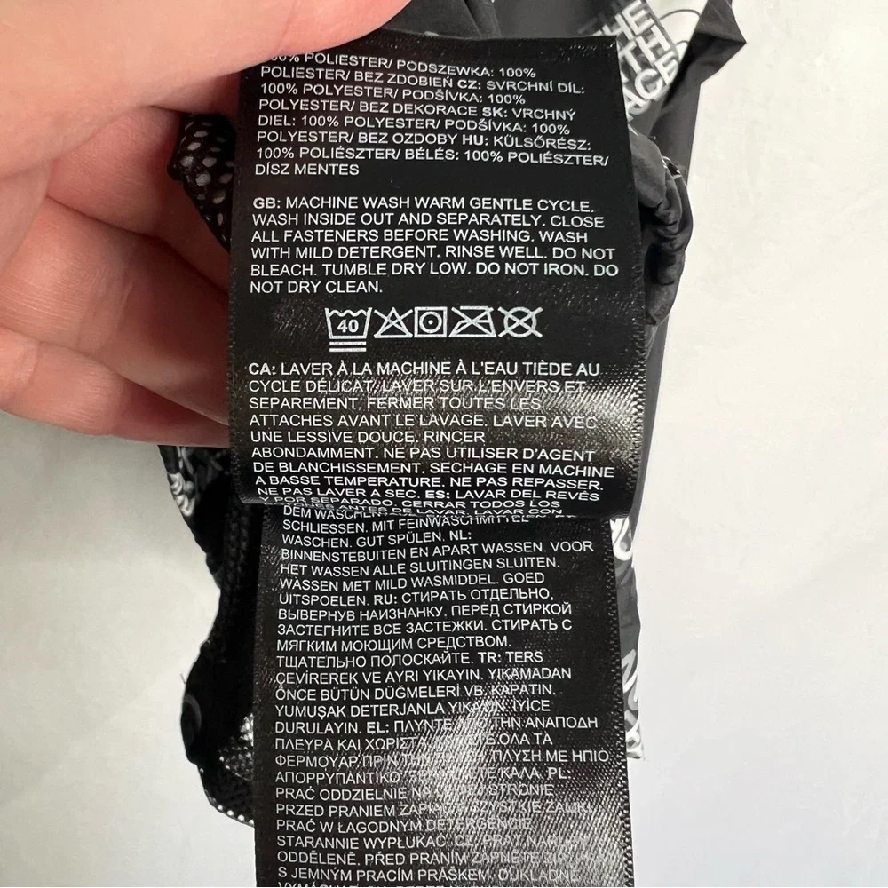 NWT THE NORTH FACE Printed Packable Wind‎ Jacket Black/White XS (6 YOUTH JR) TNF